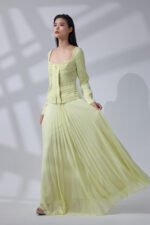 Skirt and blouse set - Image 6