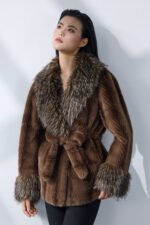 Redden fur jacket - Image 6