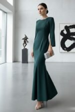 Emerald Elegance - Image 3